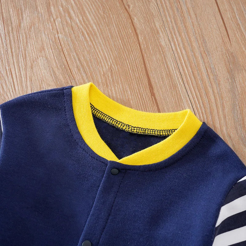 Cartoon Giraffe Printed Cotton Comfortable Long Sleeve Baby Bodysuit