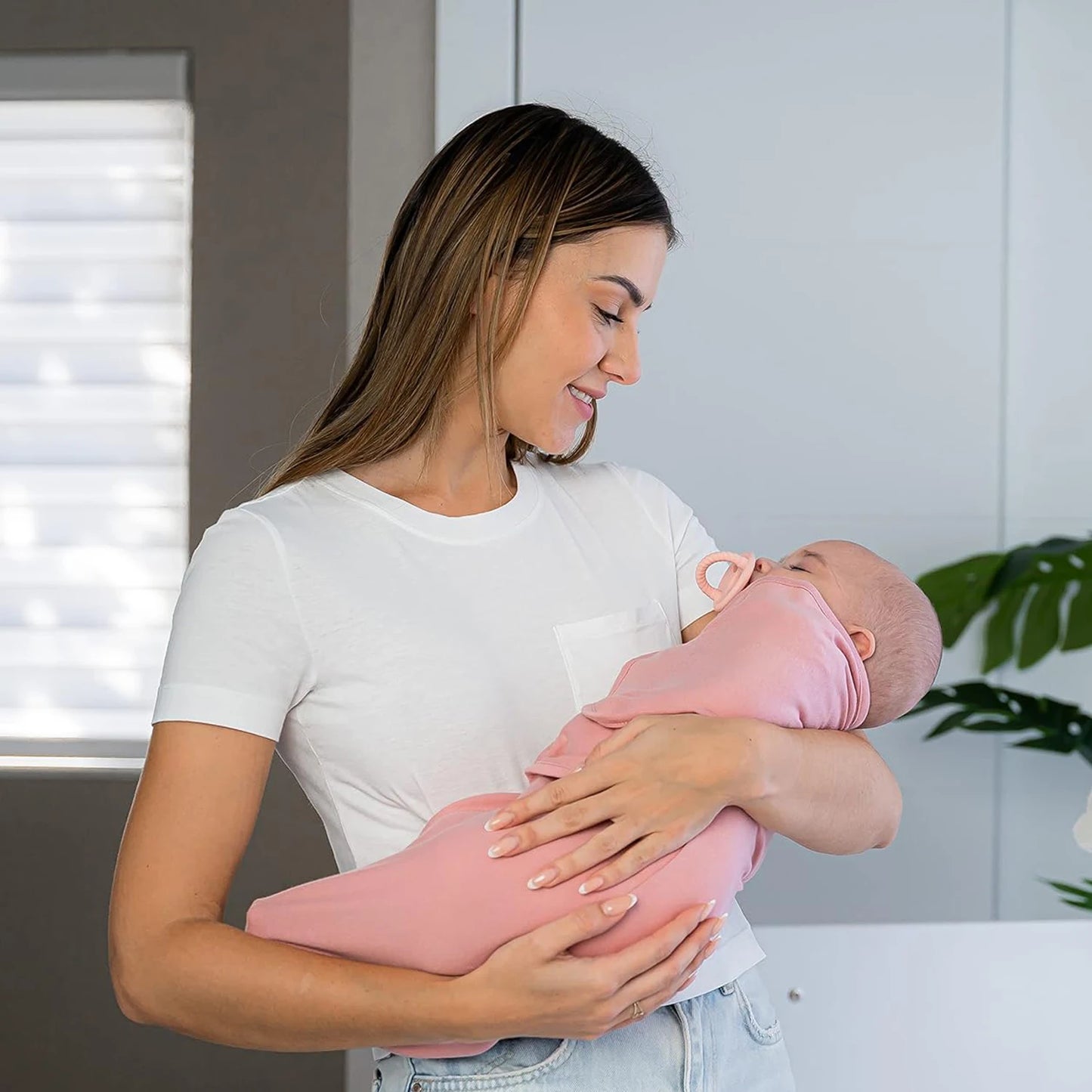 Womb‑Wrap Swaddle Trio