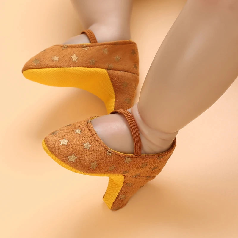 Meadow‑Knot First Heels